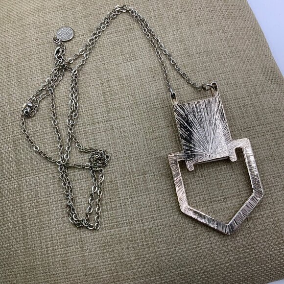 White House Black Market Gold Tone Yellow Enamel Pendant Long Chain Necklace - Picture 5 of 7